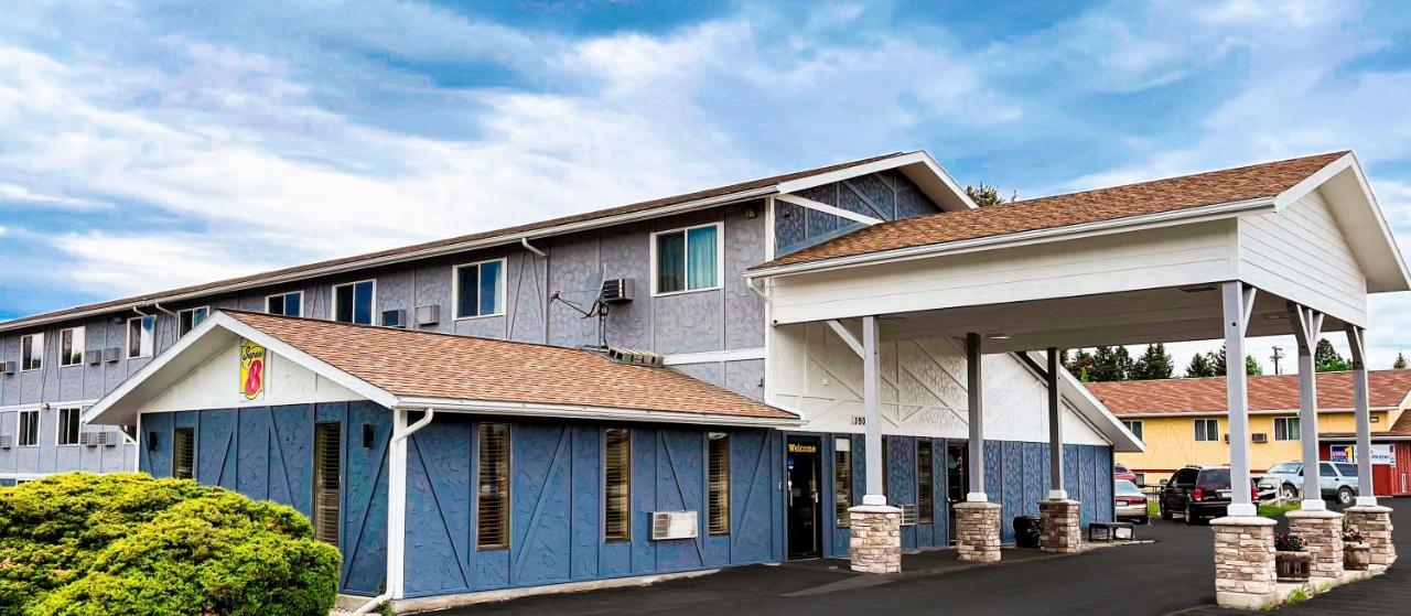 Super 8 By Wyndham Missoula/Brooks Street Hotell Exteriör bild